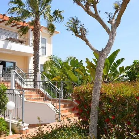 Arushi - Lote 82 3 Bedroom Apartamento *